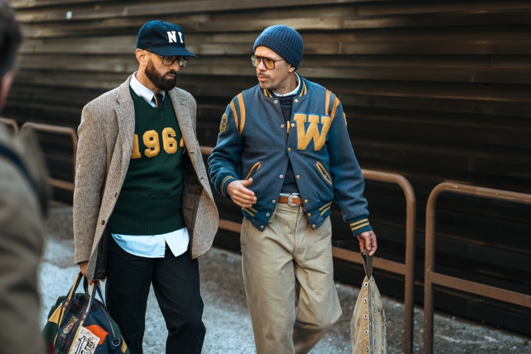 7 MUST-TRY FASHIONABLE COLLEGE OUTFITS FOR MEN